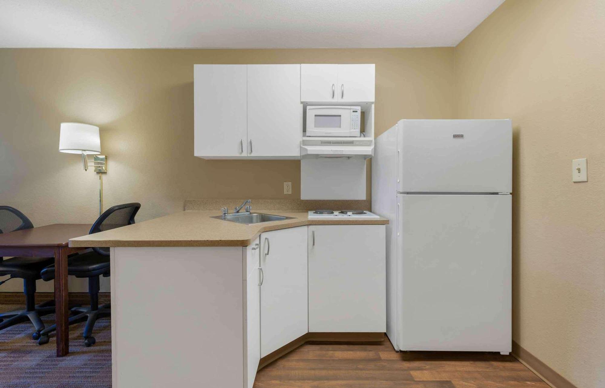 Extended Stay America Select Suites - Hartford - Manchester Exterior photo