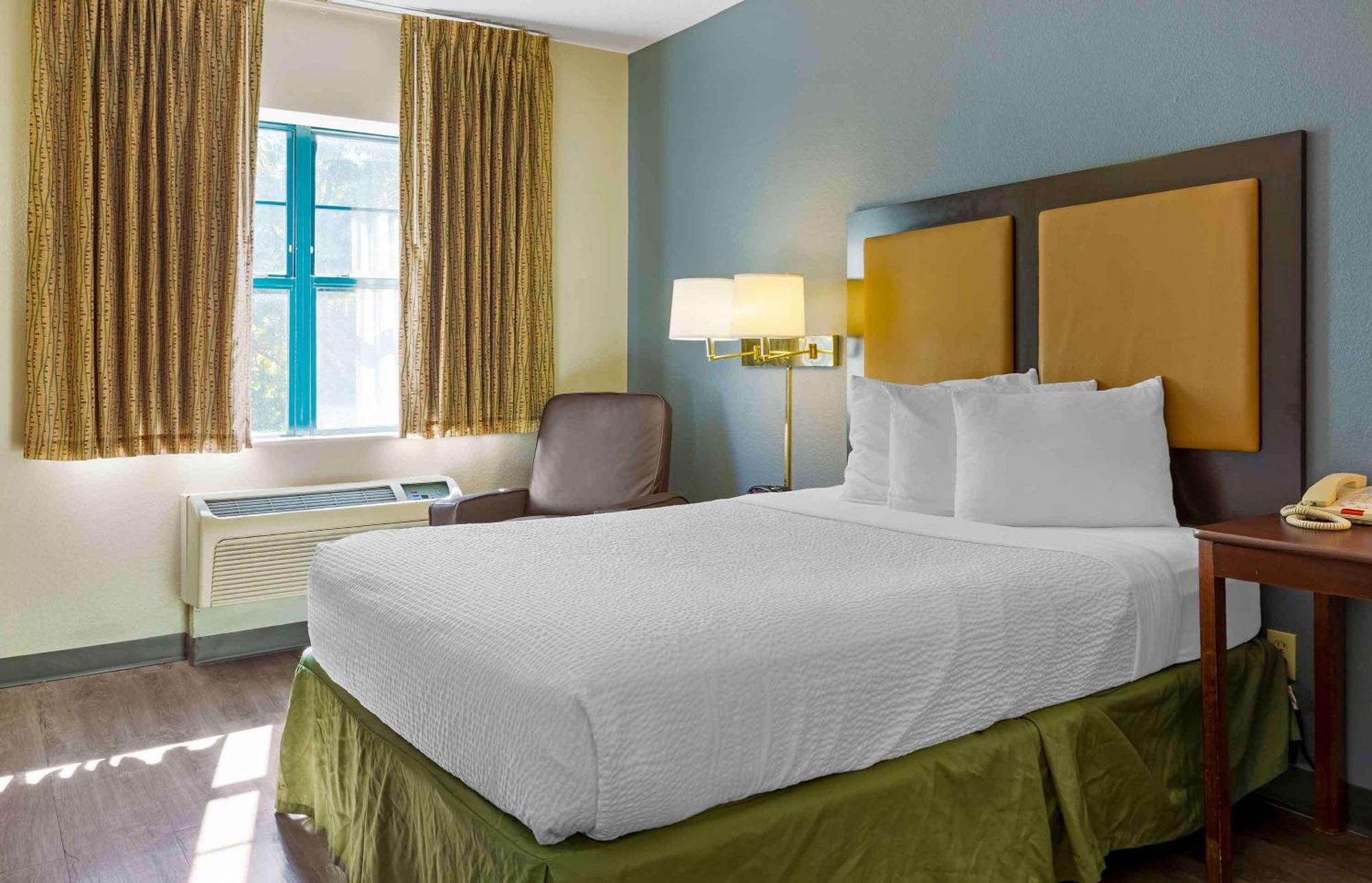 Extended Stay America Select Suites - Hartford - Manchester Exterior photo